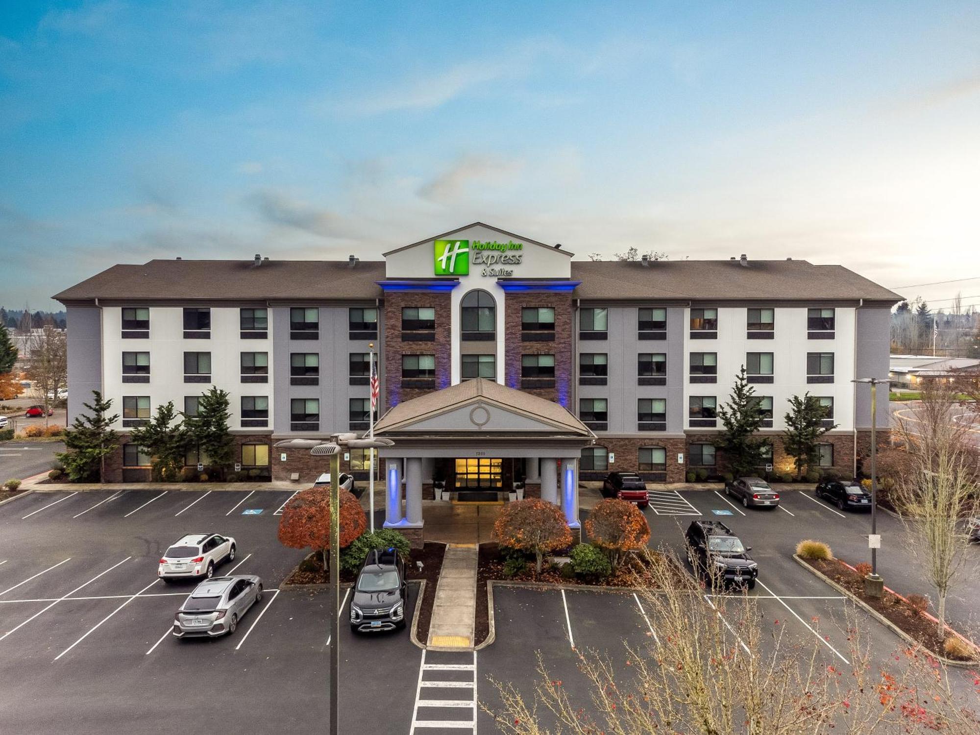 Holiday Inn Express Hotel & Suites Vancouver Mall-Portland Area By Ihg Exterior photo