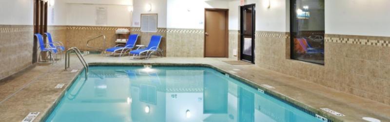 Holiday Inn Express Hotel & Suites Vancouver Mall-Portland Area By Ihg Exterior photo