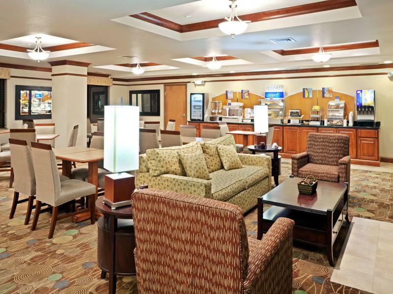 Holiday Inn Express Hotel & Suites Vancouver Mall-Portland Area By Ihg Exterior photo